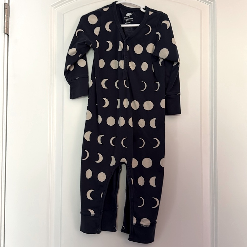 Moon bodysuit- 18-24M